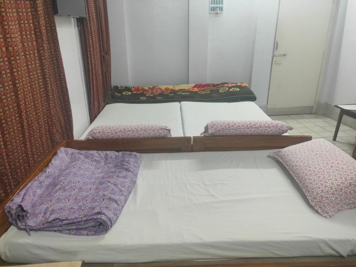 Chaiti Lodge - Santiniketan Bolpur Exterior foto
